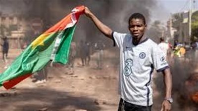 ضربة للنفوذ الفرنسية.. ماذا يحدث في بوركينا فاسو؟