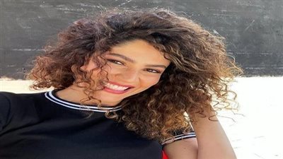 ندى موسى تبهر جمهورها بأحدث ظهور لها 