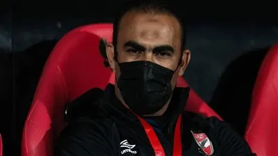 الأهلي يكشف حقيقة الاستغناء عن سيد عبد الحفيظ في الفترة المقبلة