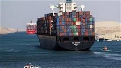 قناة السويس تحقق أعلى إيرادات في تاريخها (فيديو)