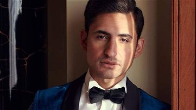 أول تعليق من أمير المصري على تجسيده لشخصية محمد الفايد