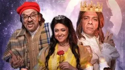 مروة عبد المنعم تروج لمسرحيتها 