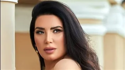 عبير صبري عن خطورة السوشيال ميديا: الشباب مش عارف يبقى سعيد.. ولازم الدولة تتدخل