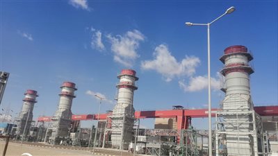 وزيرة البيئة تعلن ربط مداخن كهرباء محطتي غرب أسيوط والسويس بالشبكة القومية