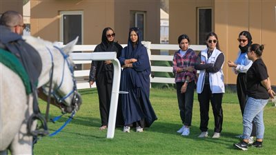 الاتحاد الملكي يستضيف متطوعين للتدرب على الخيل لضمهم لمركز التوحد بمملكة البحرين