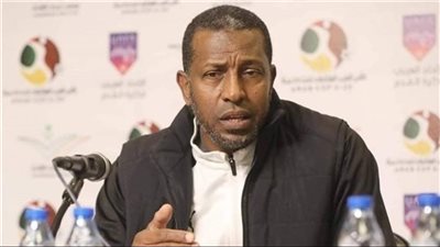 ربيع ياسين: لا توجد كرة قدم في مصر