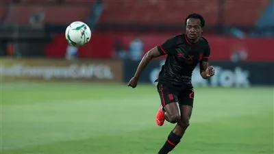 الأهلي يحدد مصير بيرسي تاو النهائي من الفريق