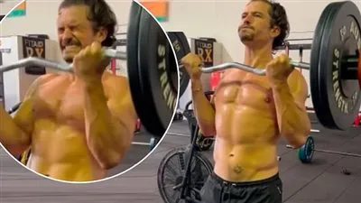 أورلاندو بلوم يستعد لعودة قوية لشاشات السينما 