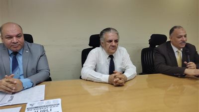 وكيل صحة الدقهلية يستقبل فريق عمل منظومة الشكاوى الحكومية الموحدة 