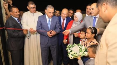 محافظ سوهاج يفتتح حديقة 