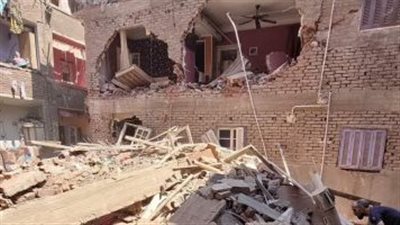 3 قرارات من النيابة في واقعة انهيار عقار الجمرك بالإسكندرية 