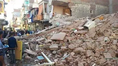 قرارات عاجلة للنيابة.. 5 أسرار حول عقار الإسكندرية المنهار