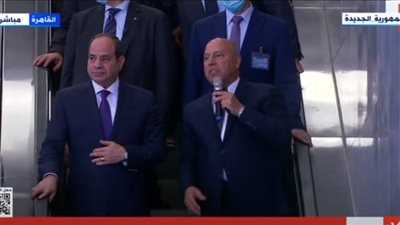 عاجل.. السيسي يتفقد محطة بدر الخاصة بالقطار الكهربائي الخفيف