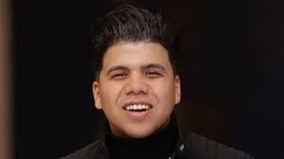 عمر كمال يشارك جمهوره صورة من حفله بسوريا على إنستجرام