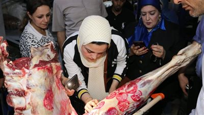 شن حملات تفتيشية مفاجئة وإعدام مواد غذائية منتهية الصلاحية بالمنوفية