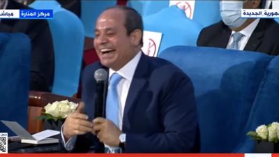 السيسي عن اهتمام القنوات ببرامج الطبخ: 