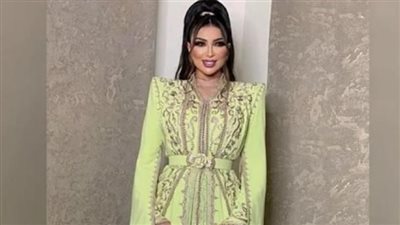 دنيا بطمة تتصدر التريند بعد اعتذار زوجها لها أمام الجمهور