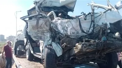 حالة وفاة و8 مصابين في تصادم ميكروباص بأتوبيس رحلات بالإسكندرية (صور)