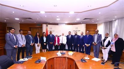 وزيرة التضامن تلتقي وفدًا من تنسيقية شباب الأحزاب والسياسيين.. وترحب بدعم حملة التنسيقية بعنوان 