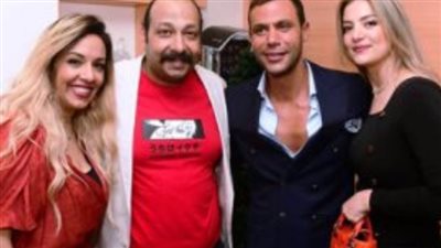 أول ظهور لزوجة محمد إمام في عرض خاص 