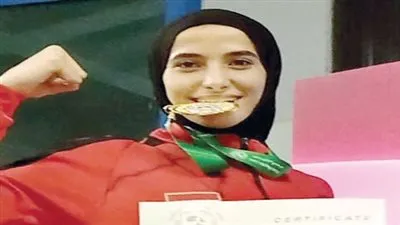 صاحبة أول ميدالية نسائية في الملاكمة: حلمي المشاركة في الأولمبياد (فيديو)