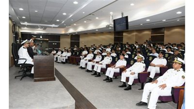 أكاديمية الشرطة تُكرم الضباط المتدربين بكلية التدريب والتنمية 