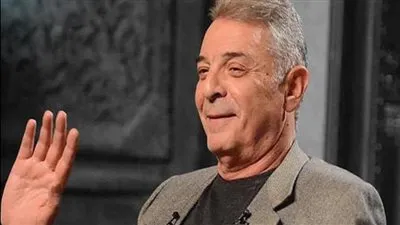 محمود حميدة يهنئ جمهوره بعيد الأضحى المبارك