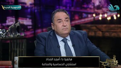 استشاري مناعة يحذر المواطنين: إصابات كورونا في حالة ارتفاع مستمر(فيديو)