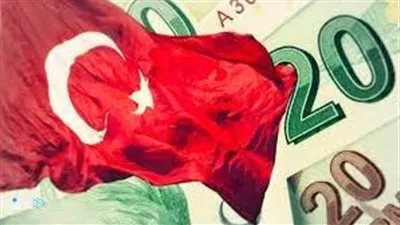 فيتش: تركيا تواجه مخاطر لسداد ديونها الخارجية