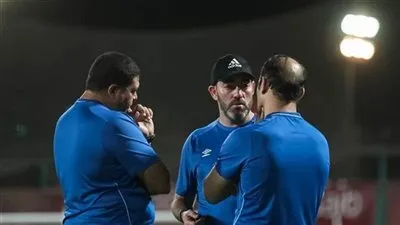 قبل المباريات الحاسمة.. سواريش يفاجئ إدارة الأهلي بهذا الطلب 