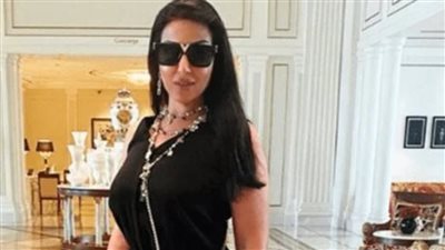 سمية الخشاب تغازل جمهورها ومحبيها 