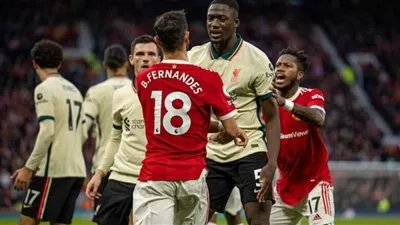 ليفربول يسقط وديًا على يد مانشستر يونايتد برباعية 