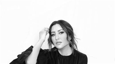 عاجل.. الموت يفجع الفنانة لطيفة