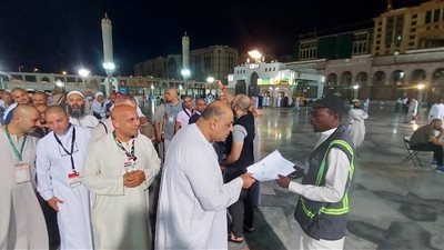 وزيرة التضامن تتابع عمليات تفويج حجاج الجمعيات الأهلية 