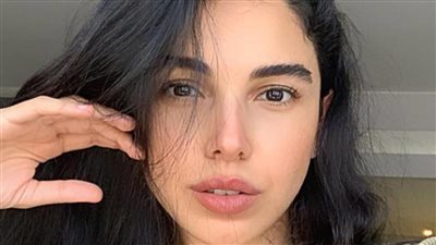 بإطلالة جريئة.. سارة أبو ضيف تثير الجدل في أحدث ظهور لها (صور)