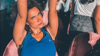 راندا عبد السلام ترقص بروح طفولية على أنغام الكينج