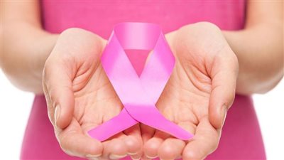 أستاذ أورام يكشف عن نوع نادر من سرطان الثدي (فيديو)