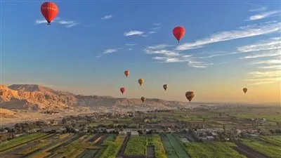 بعد إيقاف الرحلات.. اعتراض شركات البالون الطائر في الأقصر 
