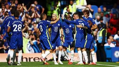 بسبب رونالدو.. تين هاج ينصب شباكه لخطف نجم تشيلسي