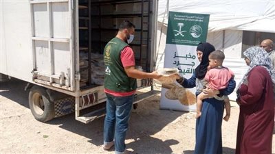 توزيع 20 ألف ربطة خبز يوميًا على العائلات الفقيرة شمال لبنان