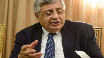 مستشار الرئيس للصحة يحذر: الموجة السادسة من كورونا بدأت 