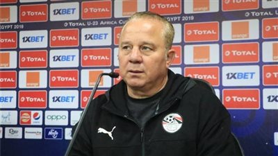 اتحاد الكرة يعيد التفكير في شوقي غريب لقيادة تدريب المنتخب الأوليمبى