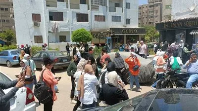  فرحة طلاب الثانوية العامة بانتهاء الامتحانات بالقليوبية (صور)