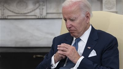 طبيب البيت الأبيض: بايدن شعر بالقليل من الإنهاك ويتناول عقارًا لتعزيز مناعته 