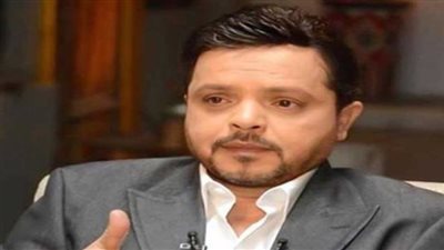 بصورة كوميدية.. هنيدي يعلق على خسارة الأهلي أمام الزمالك 