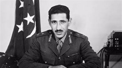 محطات في حياة المشير عبدالحكيم عامر ابن محافظة المنيا (إنفوجرافيك)