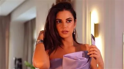 بهذه الطريقة.. درة تستمتع بإجازتها الصيفية 