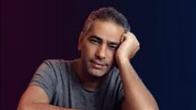 بعد احتجازه واستغاثته.. فضل شاكر يطمئن جمهوره 