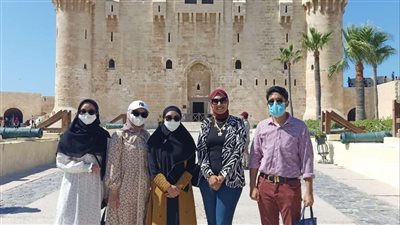 قرينة رئيس إندونيسيا تزور قلعة قايتباي في الإسكندرية