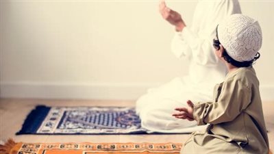 فإني قريب (3).. أدعية للوالدين والأبناء من القرآن والسنة